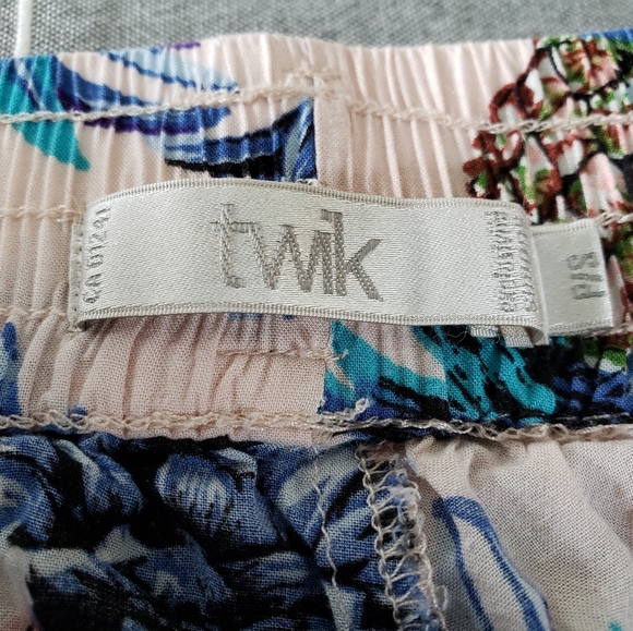 Simons Twik pineapple pants - Picture 3 of 5